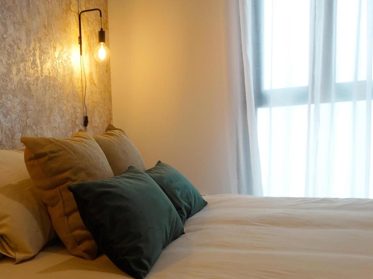 Ry Aparcamiento Incluido Junto A Catedral Ideal Parejas