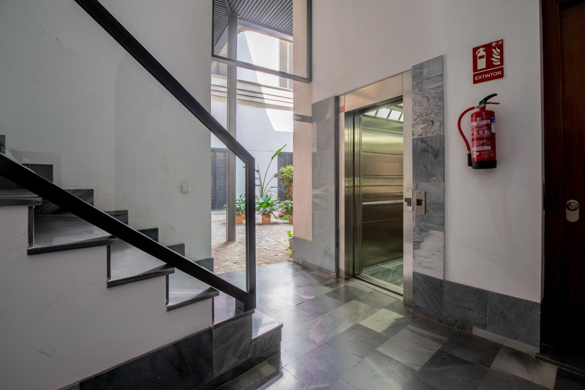 Ry Aparcamiento Incluido Junto A Catedral Ideal Parejas Appartement Séville