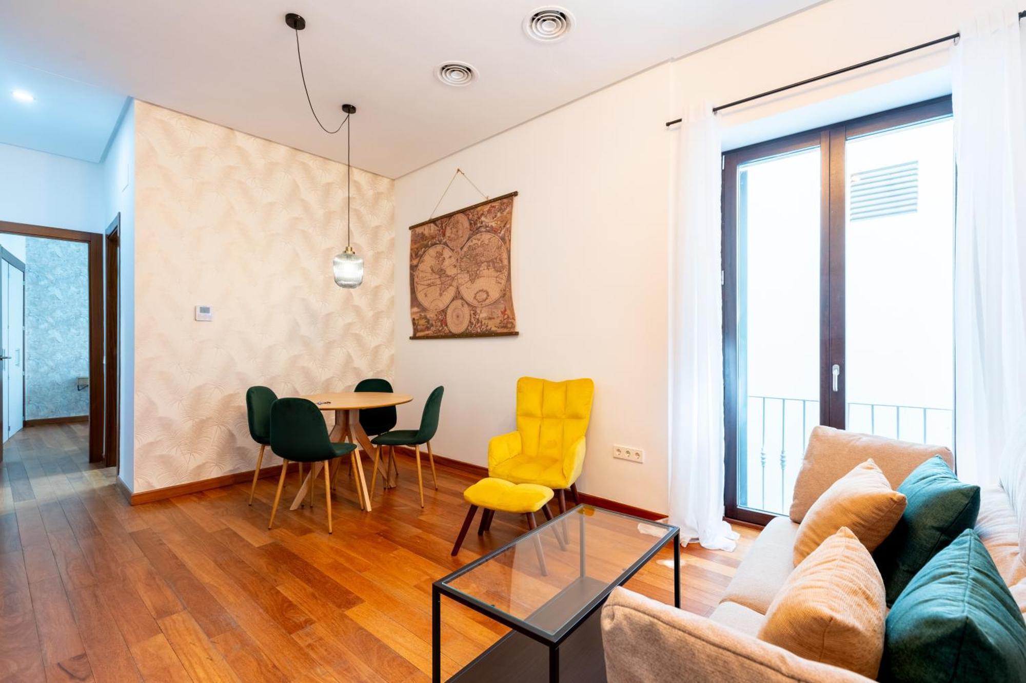 Ry Aparcamiento Incluido Junto A Catedral Ideal Parejas *